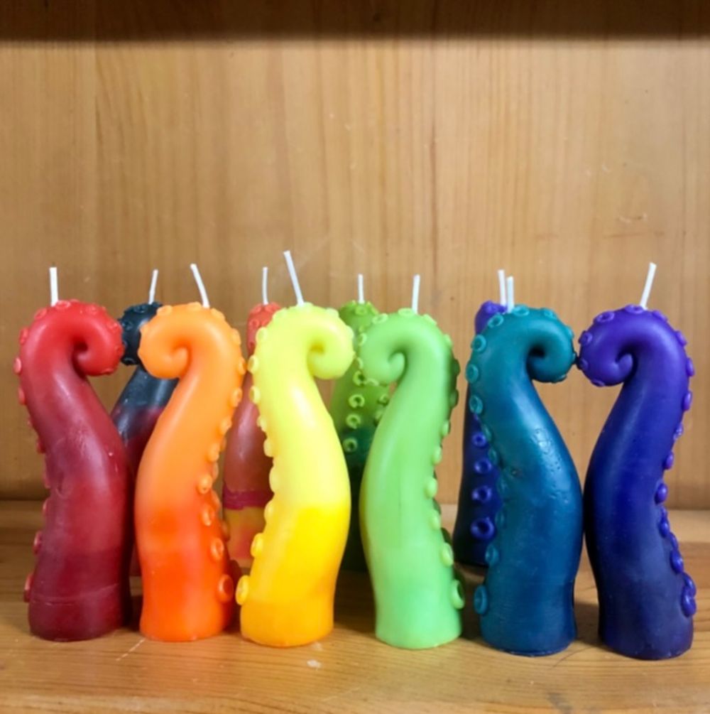 Imperfect Tentacle Candle