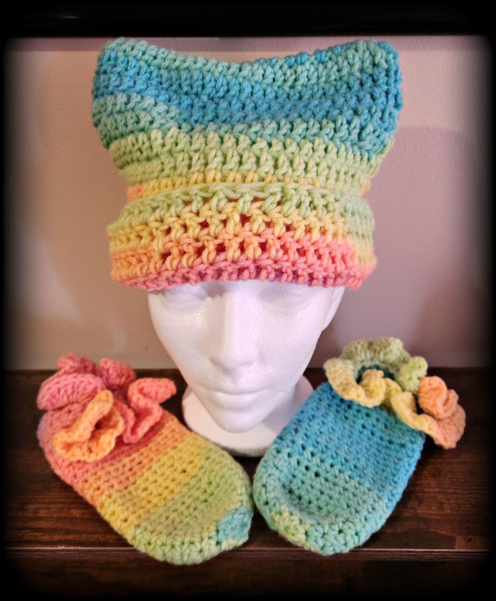 Crochet cat ear beanie/ruffle socks set