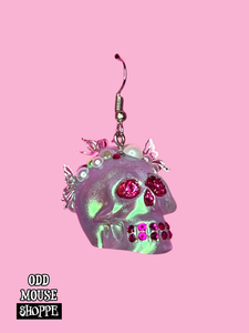 A side view of the earring