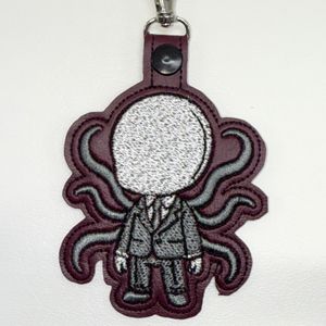 Slender (approx measures 4 x 3 inches)