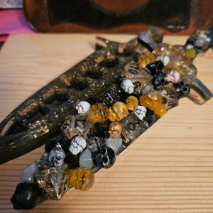 Resin dagger dice box, gold - black - white - grey, shimmer and foil