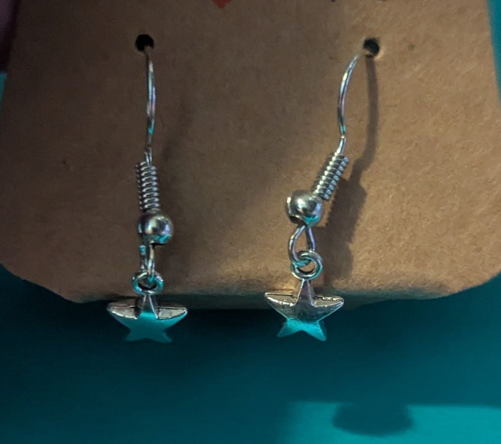 Impossibly small star earrings