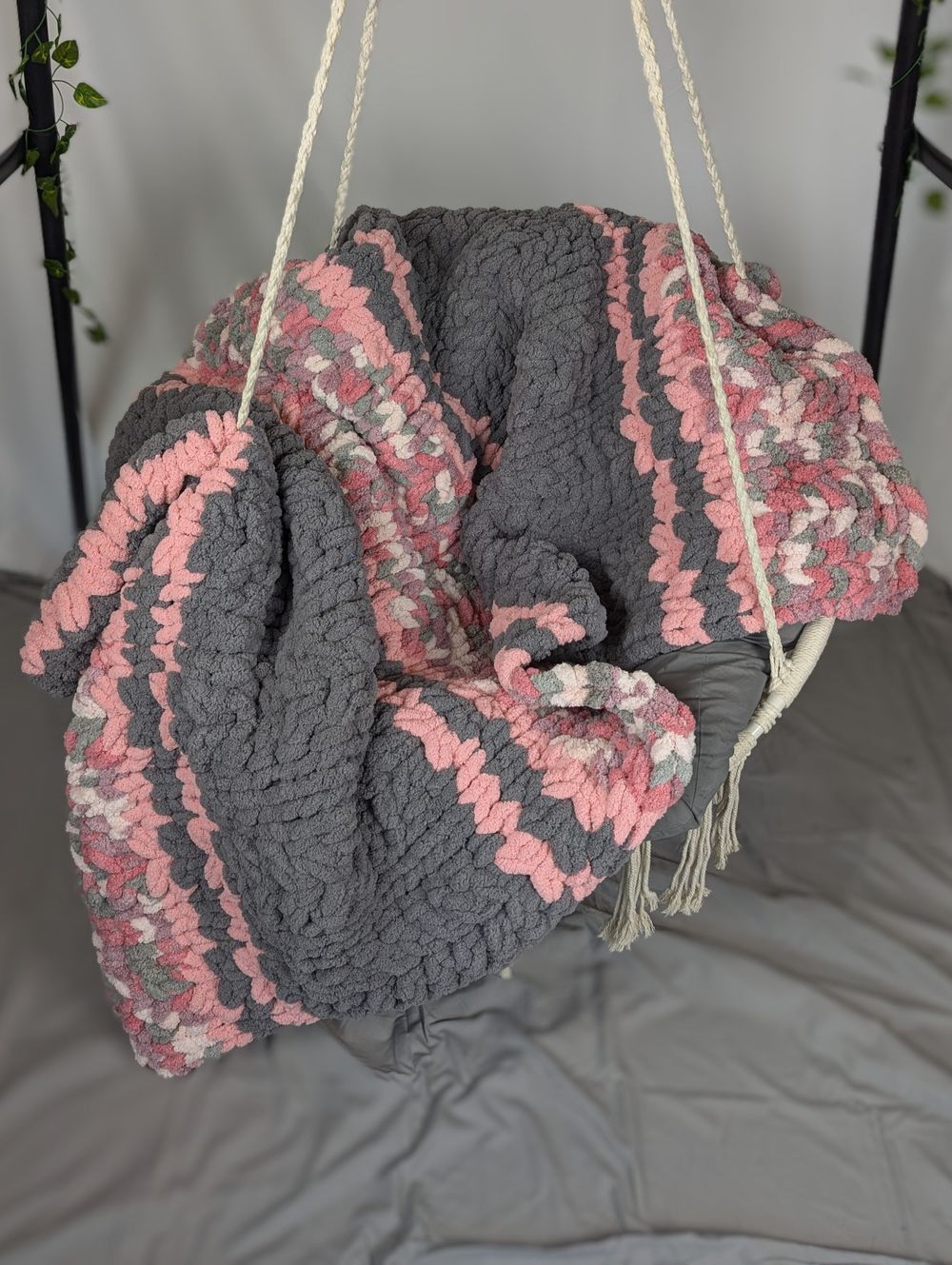 Rose Tinted Glasses Hand-Knit Blanket - Dreamy Elegance in Every Stitch