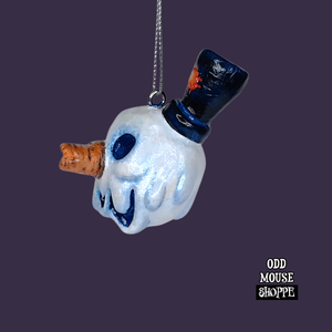 A side view of the sculpt