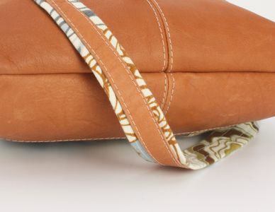 Contrasting Strap Leather and Fabric