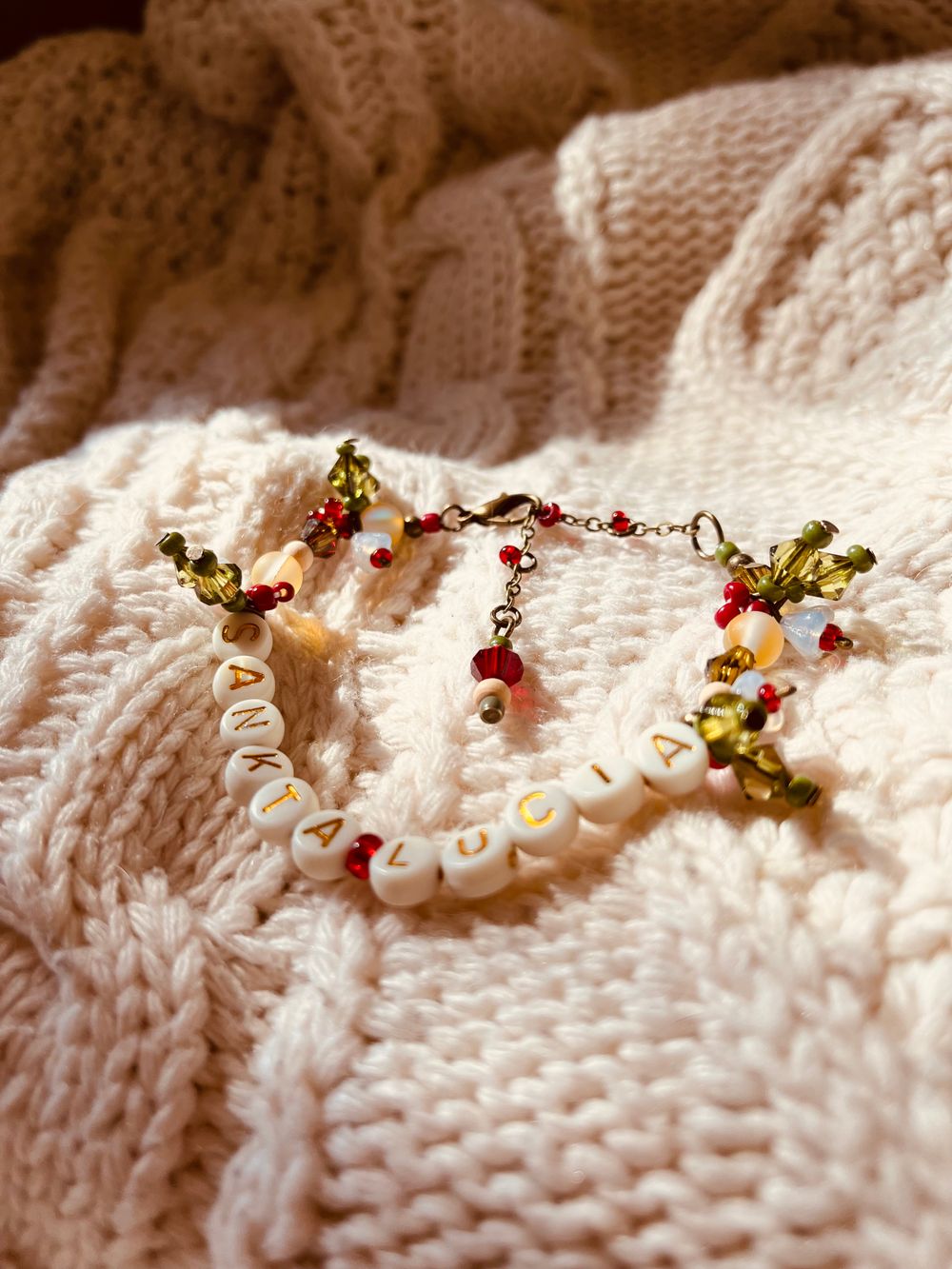 Sankta Lucia Friendship Bracelet 