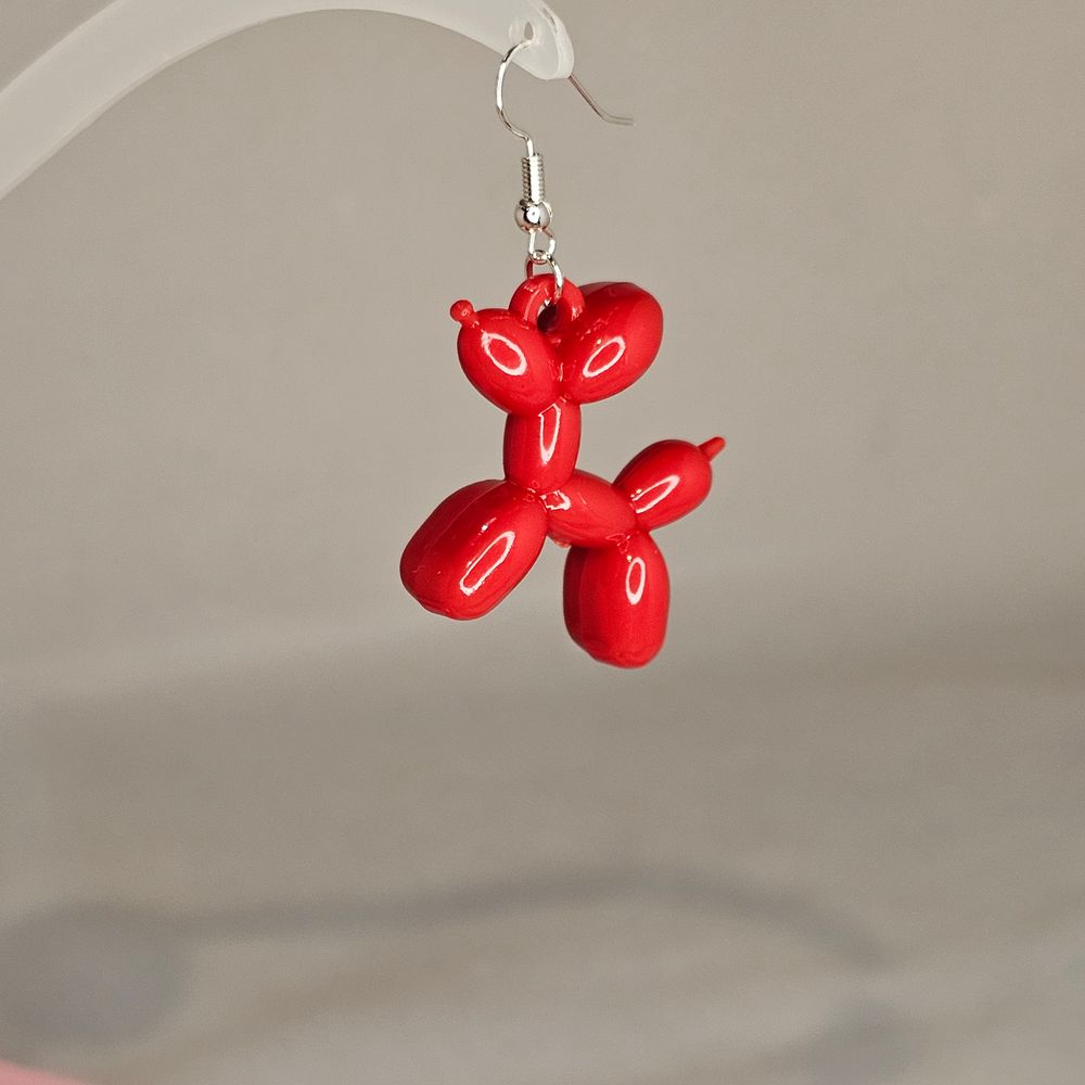 Item #269 Balloon Dog Earring