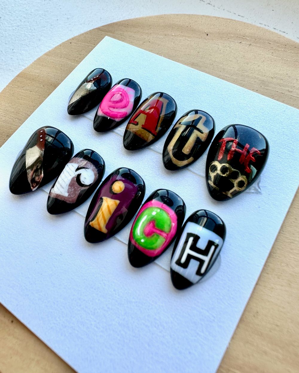 Eat the Rich Blackout Press-On Nails | Short Almond | Medium