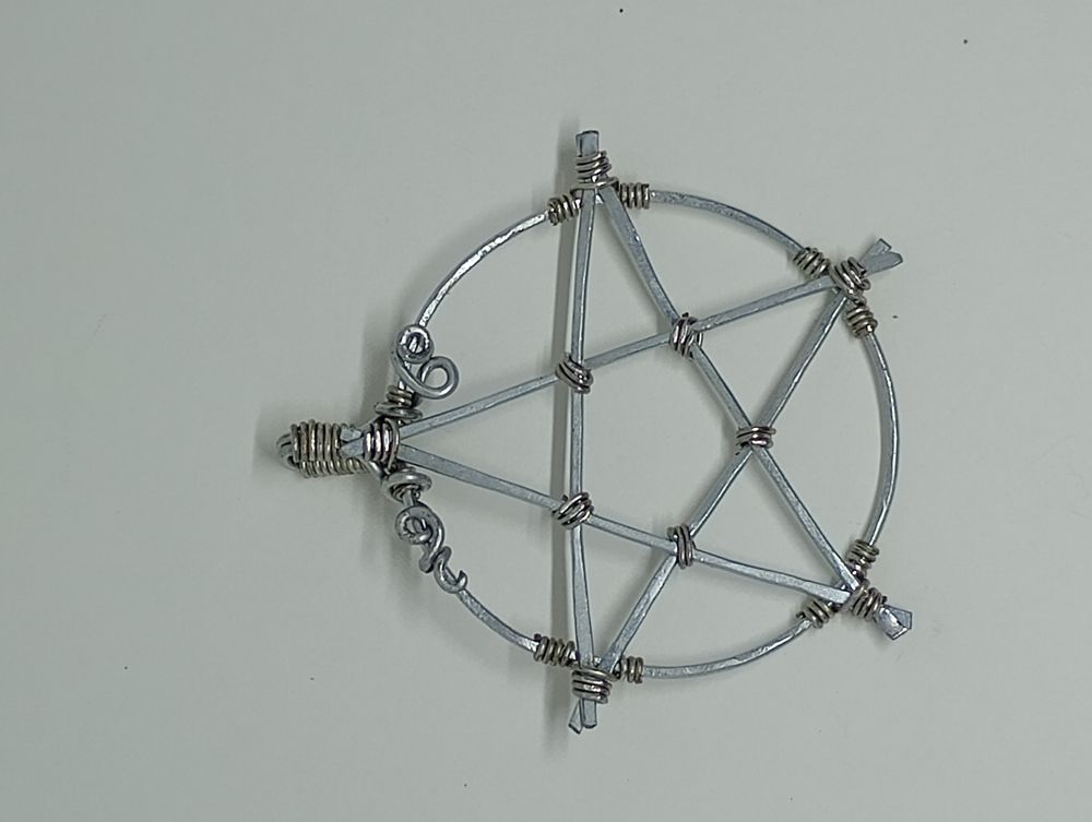 Pentagram stainless steel pendant 