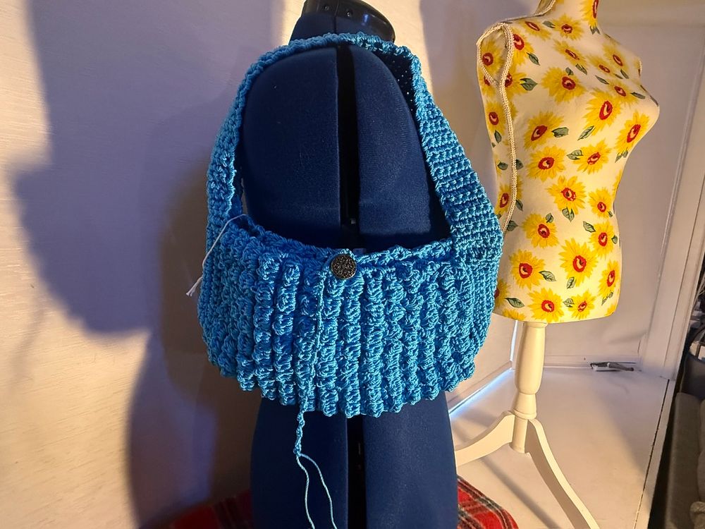 Blue Handbag made of Nylon Yarn