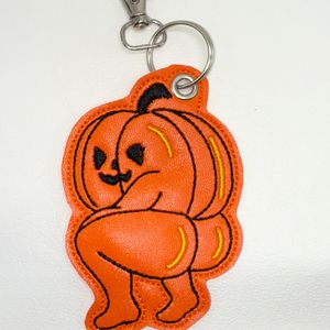 Pump Rump Shaker (approx measures 3 3/4 x 2 1/2 inches)