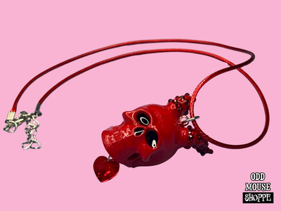 An up close look at the necklace