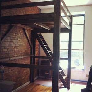 Queen size loft , brown, short side ladder