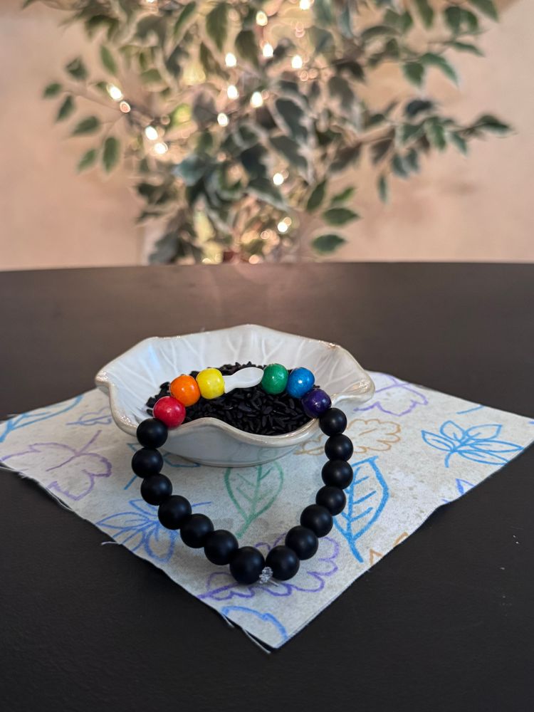    Rainbow Christain Fish Bead Bracelet.