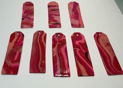 Red Variations (Top row w/ Shimmer; Bottom row w/o Shimmer)