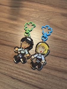 Side-by-Side with Armin (A do-not-separate duo! Meant to look like they're holding hands ;3)