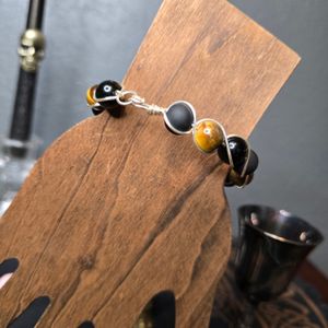Fixed clasp
