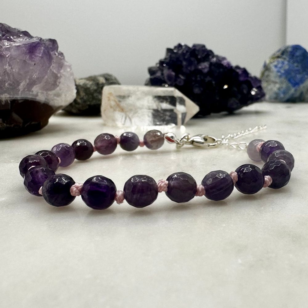 6" - 7.5" amethyst adjustable bracelet // beaded // hand kno...