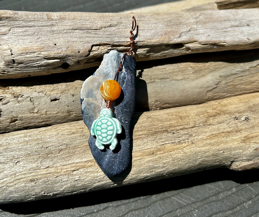 Blue Sea Shell with Green Turtle Bead Agate