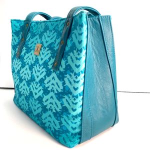 Big Rock Tote Fabric and Leather