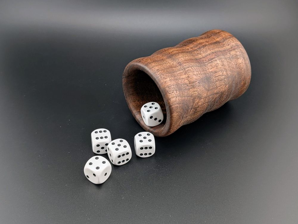 Wooden Dice Cup - Walnut - Grooves