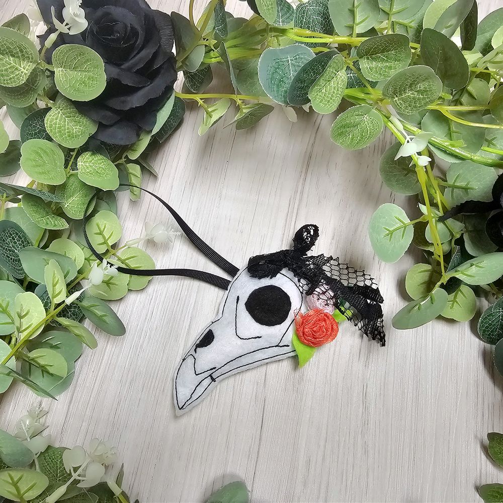 Spooky Creepy Cute Bird Skull Felt Christmas Horror Ornament