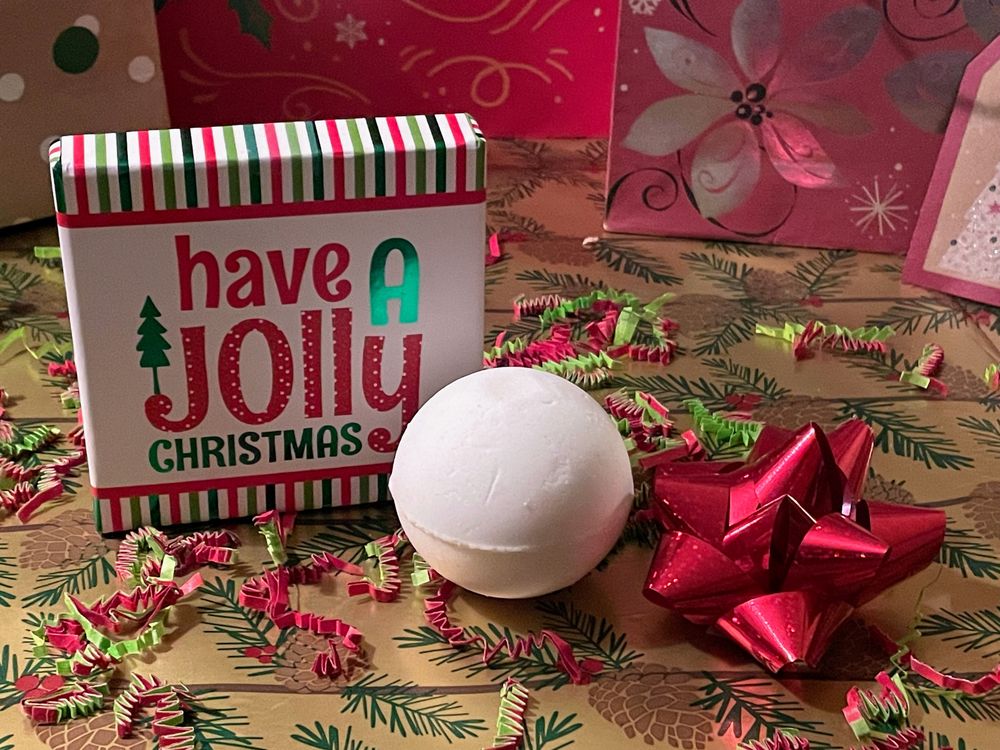 Merry Mint Noelle Bath Bomb