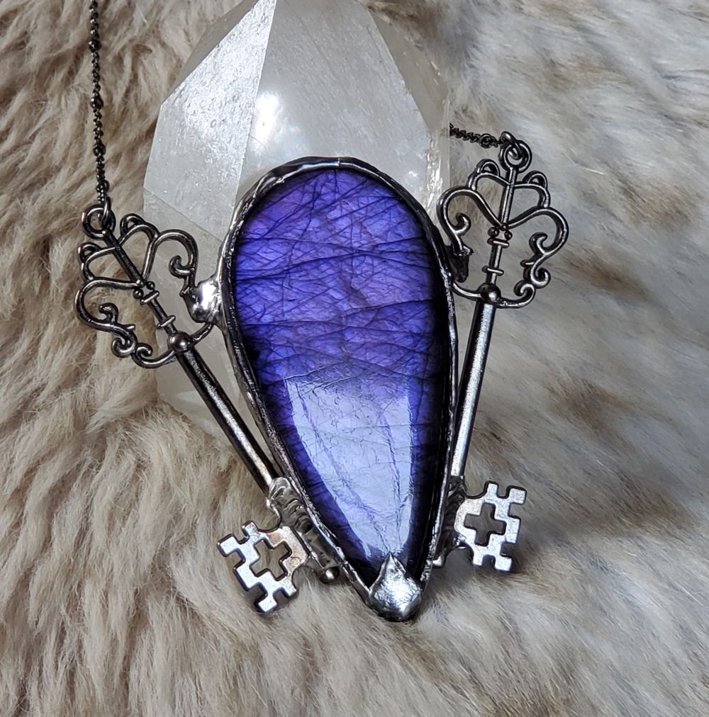 Keys To The Underworld - Purple Labradorite Necklace