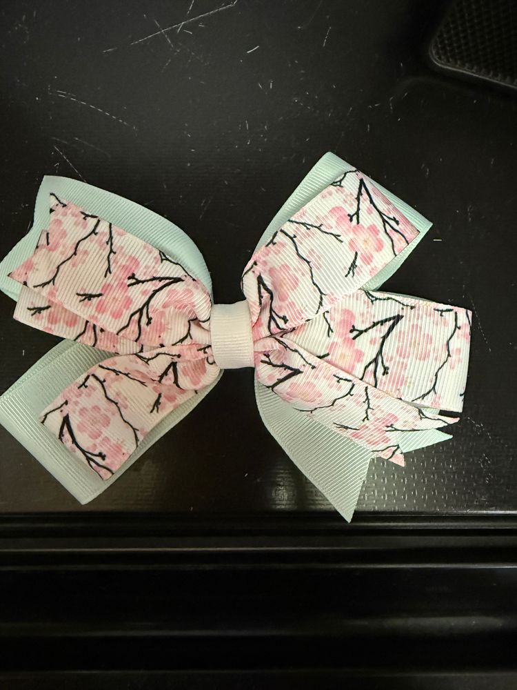 Layered Pinwheel Bow