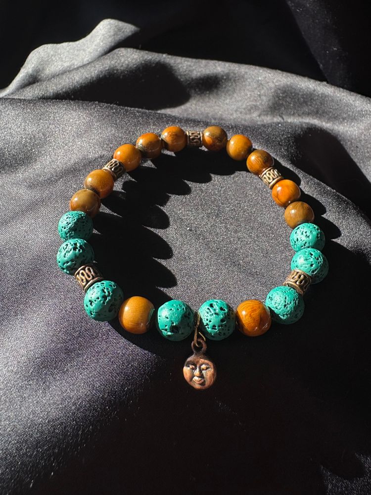 Diffuser Bracelet with Essential Oil Blend - Apatite & Lava Stone - Large