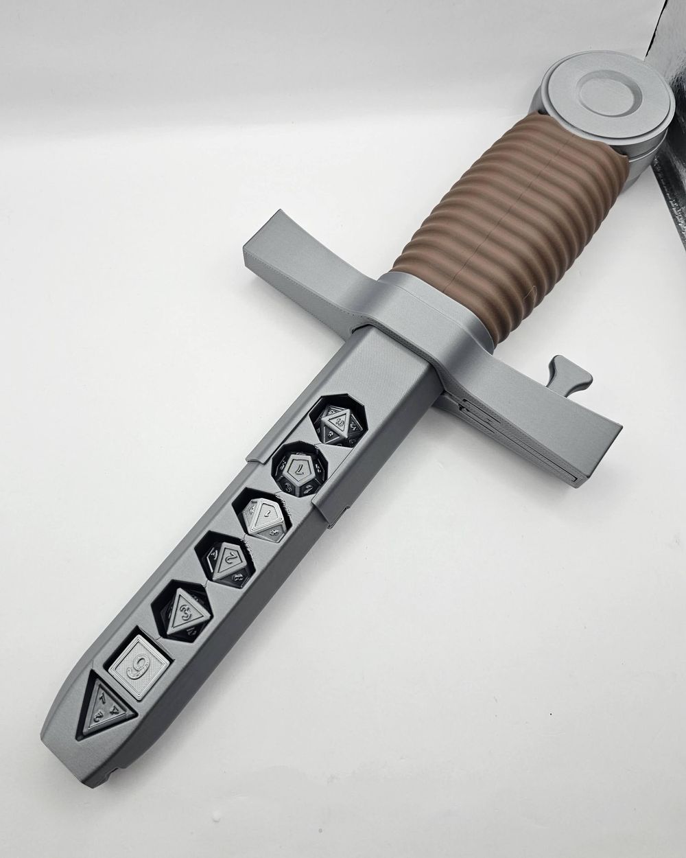 The Collapsible Dice Sword: Unleash the Epic