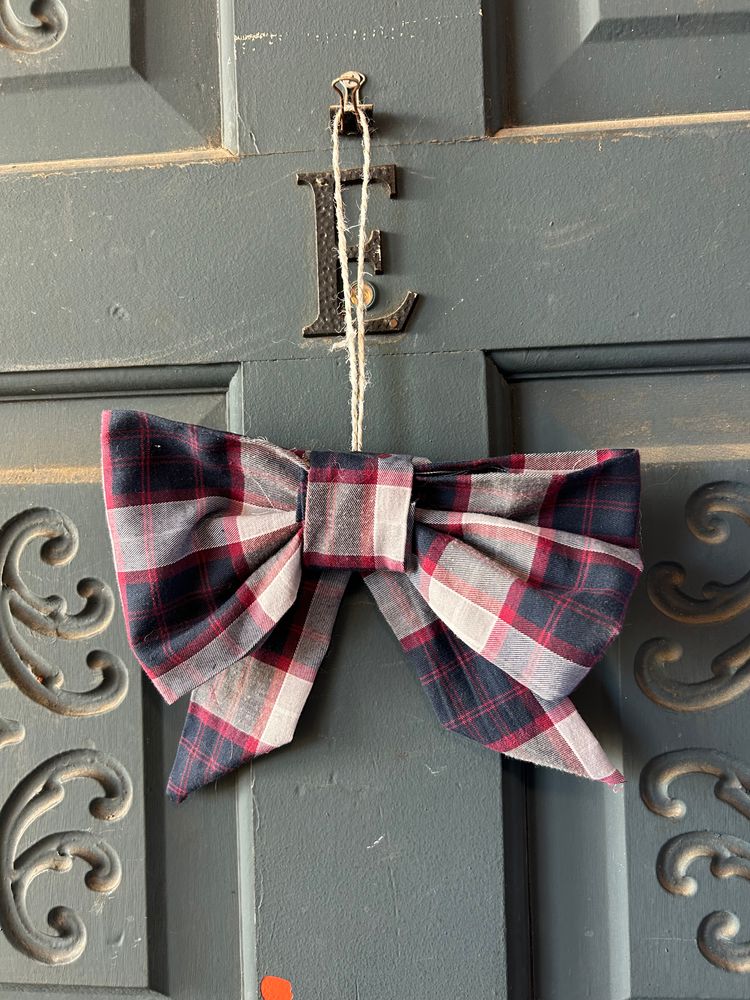 Plaid Christmas bow