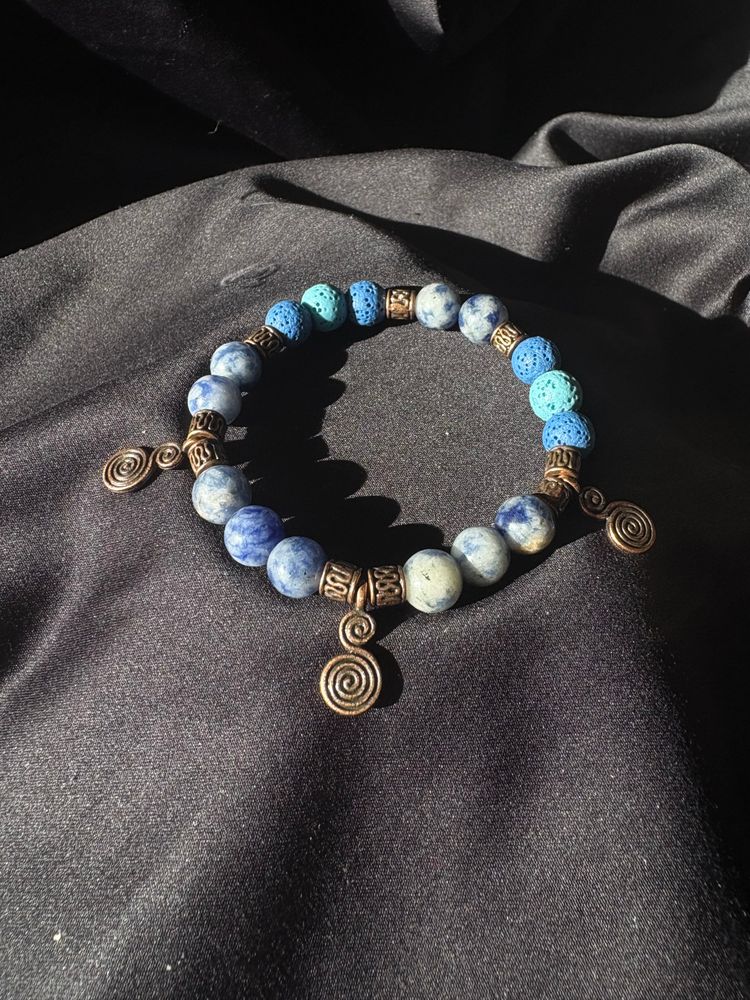 Diffuser Bracelet with Essential Oil Blend - Lapis & Lava Stone - Medium