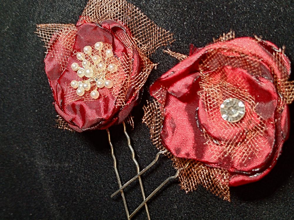  Red poppy hair pins