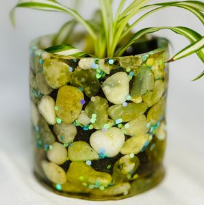 Jade stone/ green glitter 