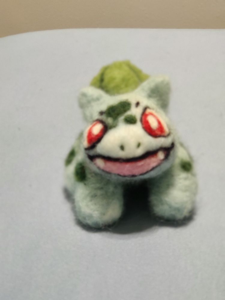 Needle felt Bulbasaur 