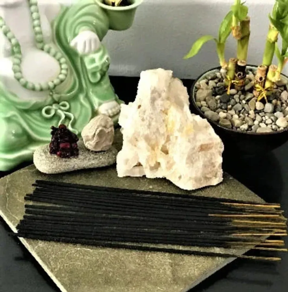 High Quality Lavender Incense Sticks - 100 Count