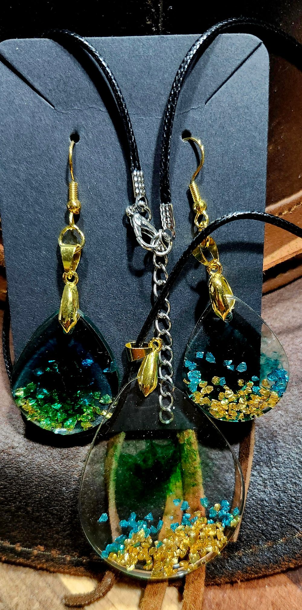 Necklace and Earrings Set