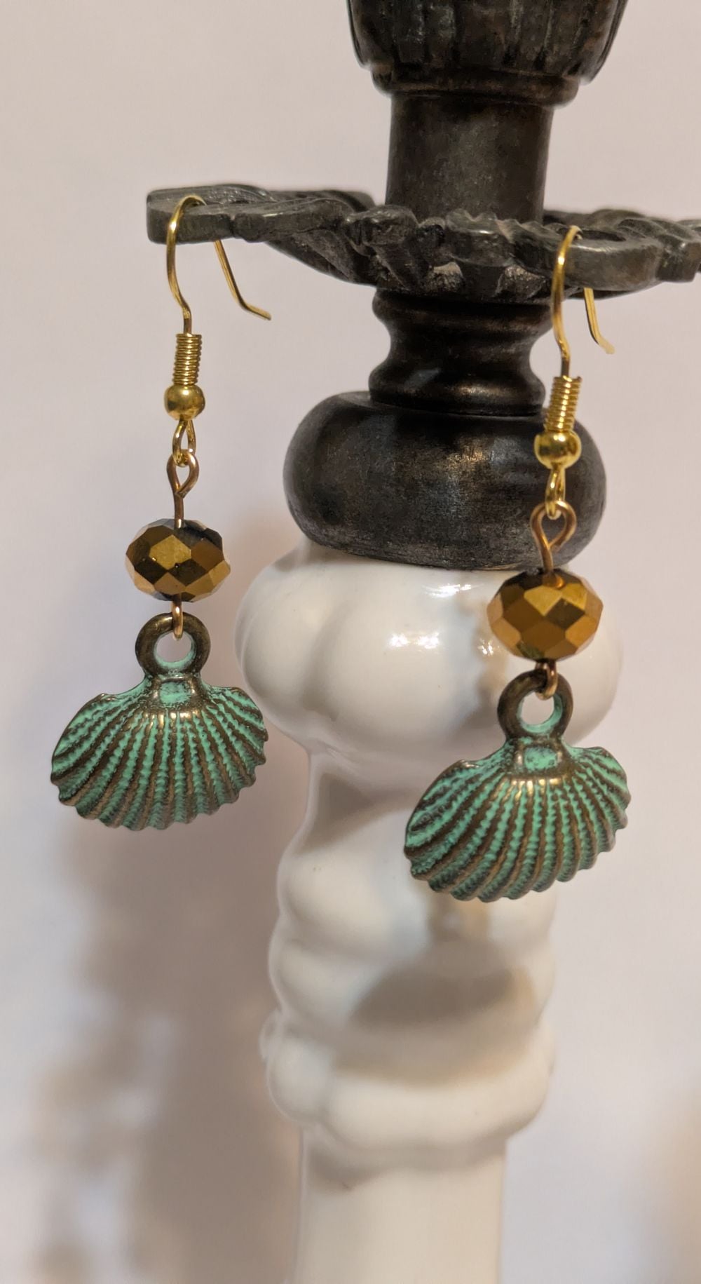 Scallop earrings with faceted gold glass bead accent