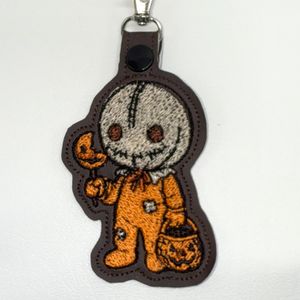 TRT Pumpkin (approx measures 4 x 2 1/2 inches)