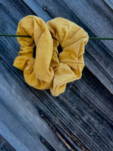 Dark Yellow scrunchies dyed with Yellow Onion skin 
