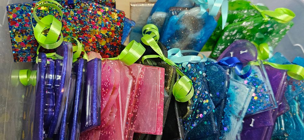Reusable Resin Gift Tags
