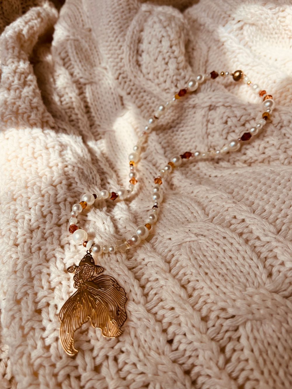 Autumnal Beta Pearl Necklace 