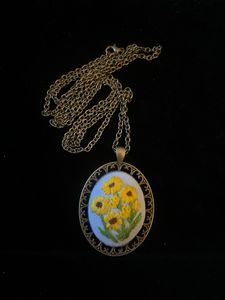 2. Yellow flowers 