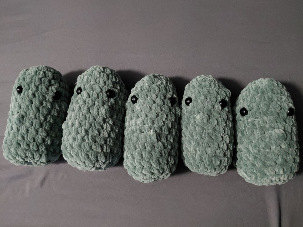 Crochet Emotional Support Pocket Pickle