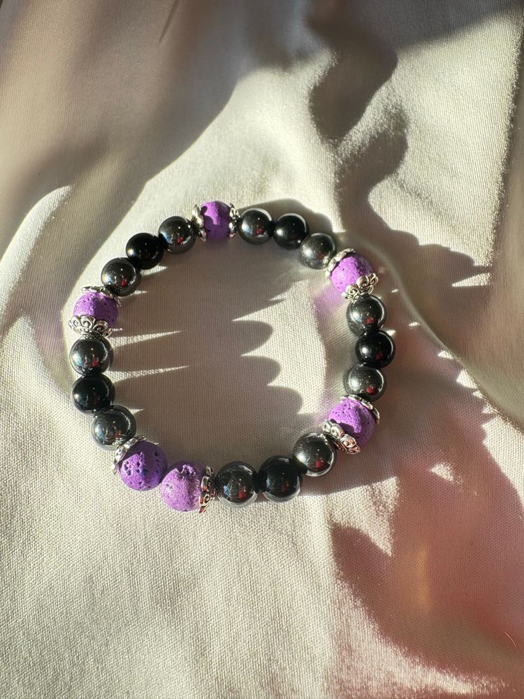 Diffuser Bracelet With Essential Oil Blend - Hematite Lava Stone - Medium