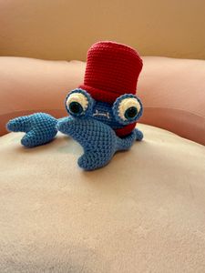 Bucket the Hermit Crab