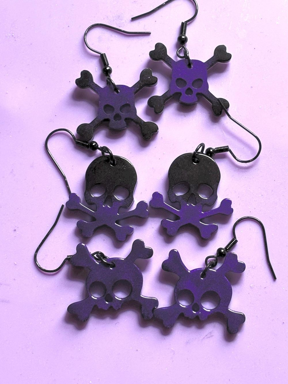 Skull Crossbone Dangle Earrings - Black and Purple French Ho...