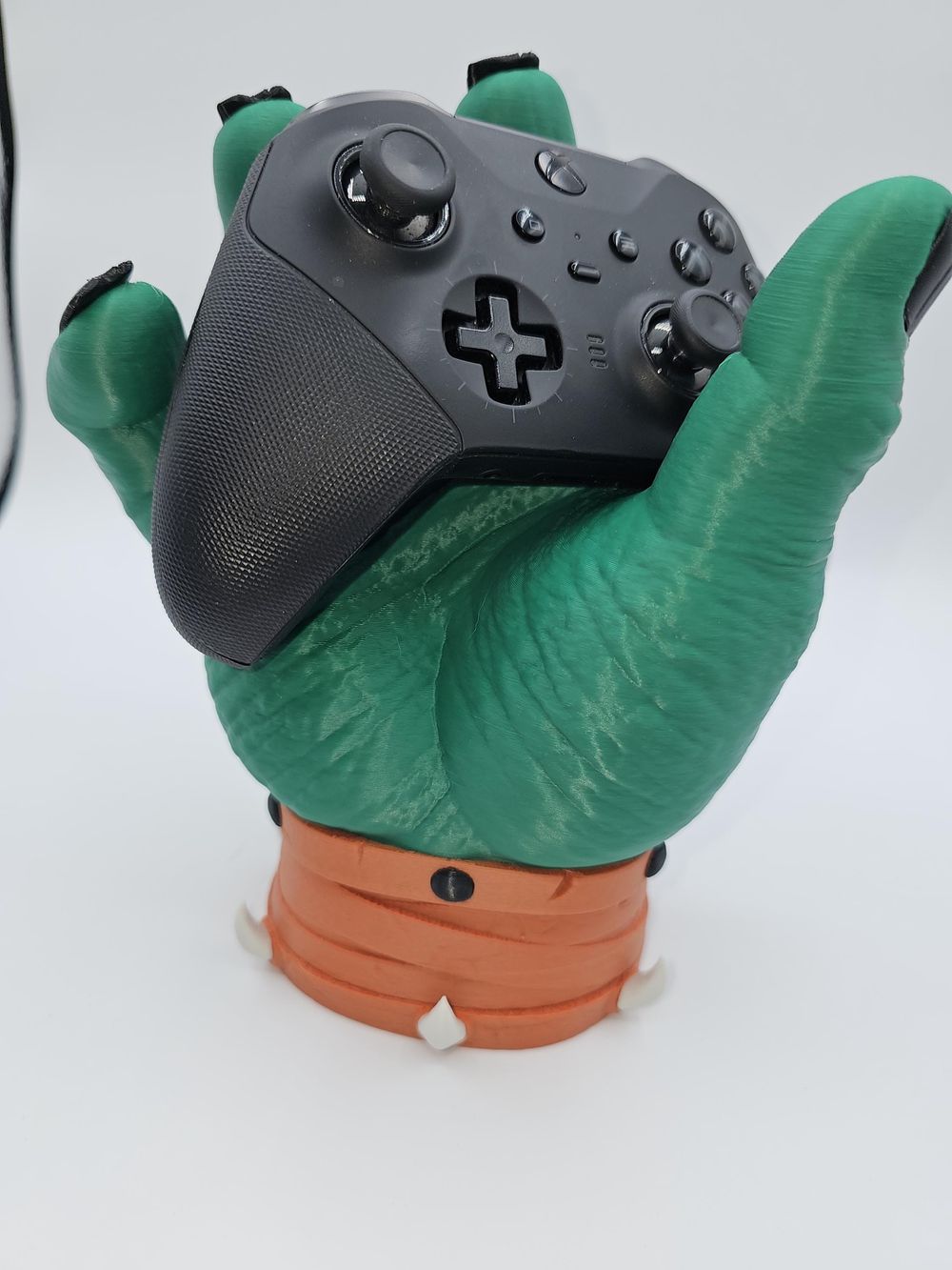 The "Gamma Grip" Controller Holder: Unleash Your Gaming Powe...
