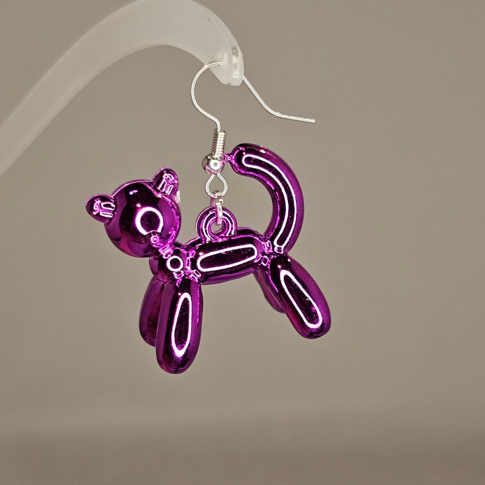 Item #268 Balloon Bear Earring